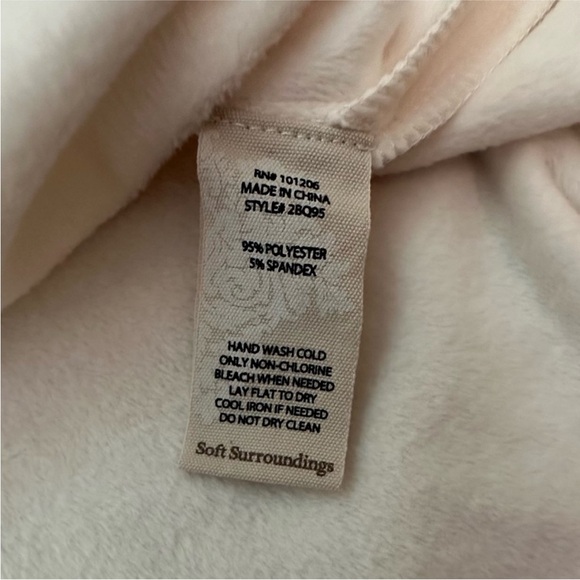 Soft Surroundings The Old Softy Long Sleeve Button Down Shirt NWT - Picture 11 of 11